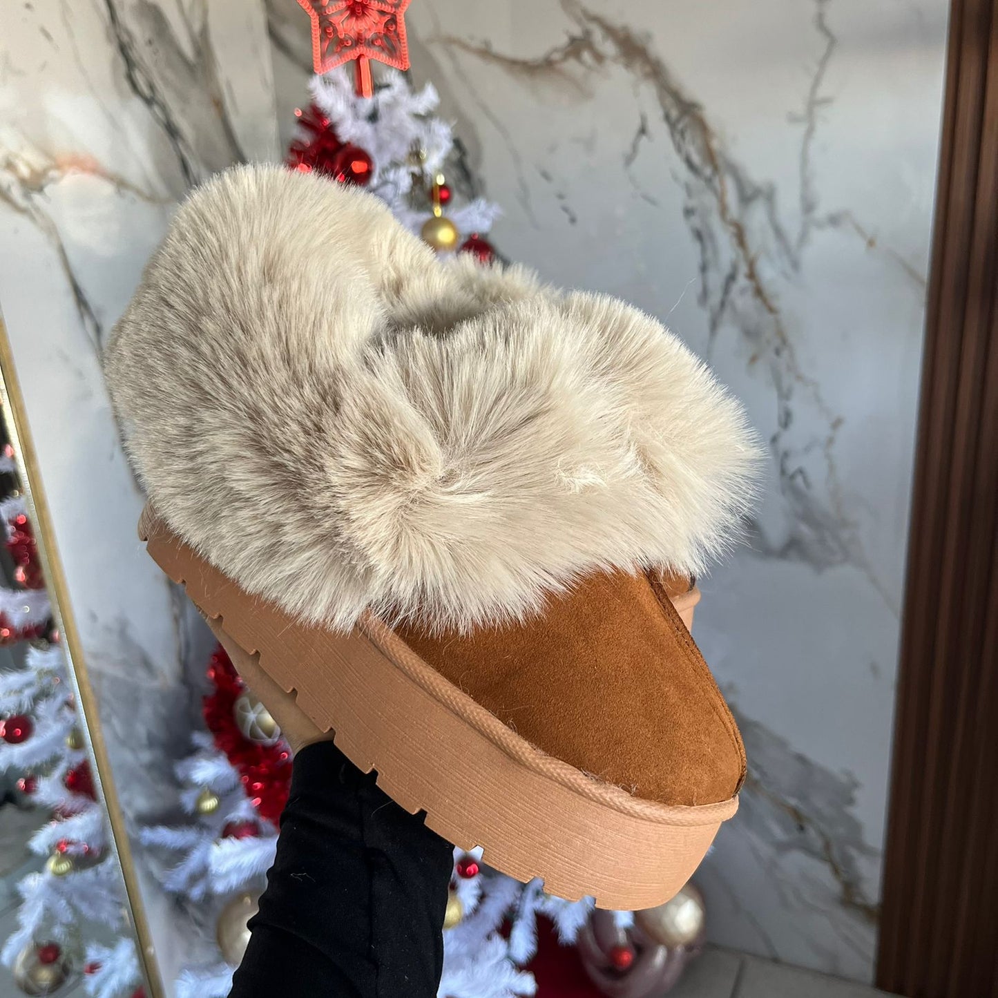 Chloe Bota Pantunfla Camel